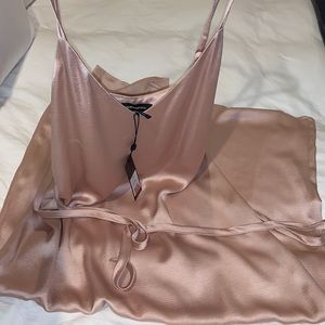 BCBG MAXAZRIA - Dress - Color Bare Pink - Size L - NEVER WORN